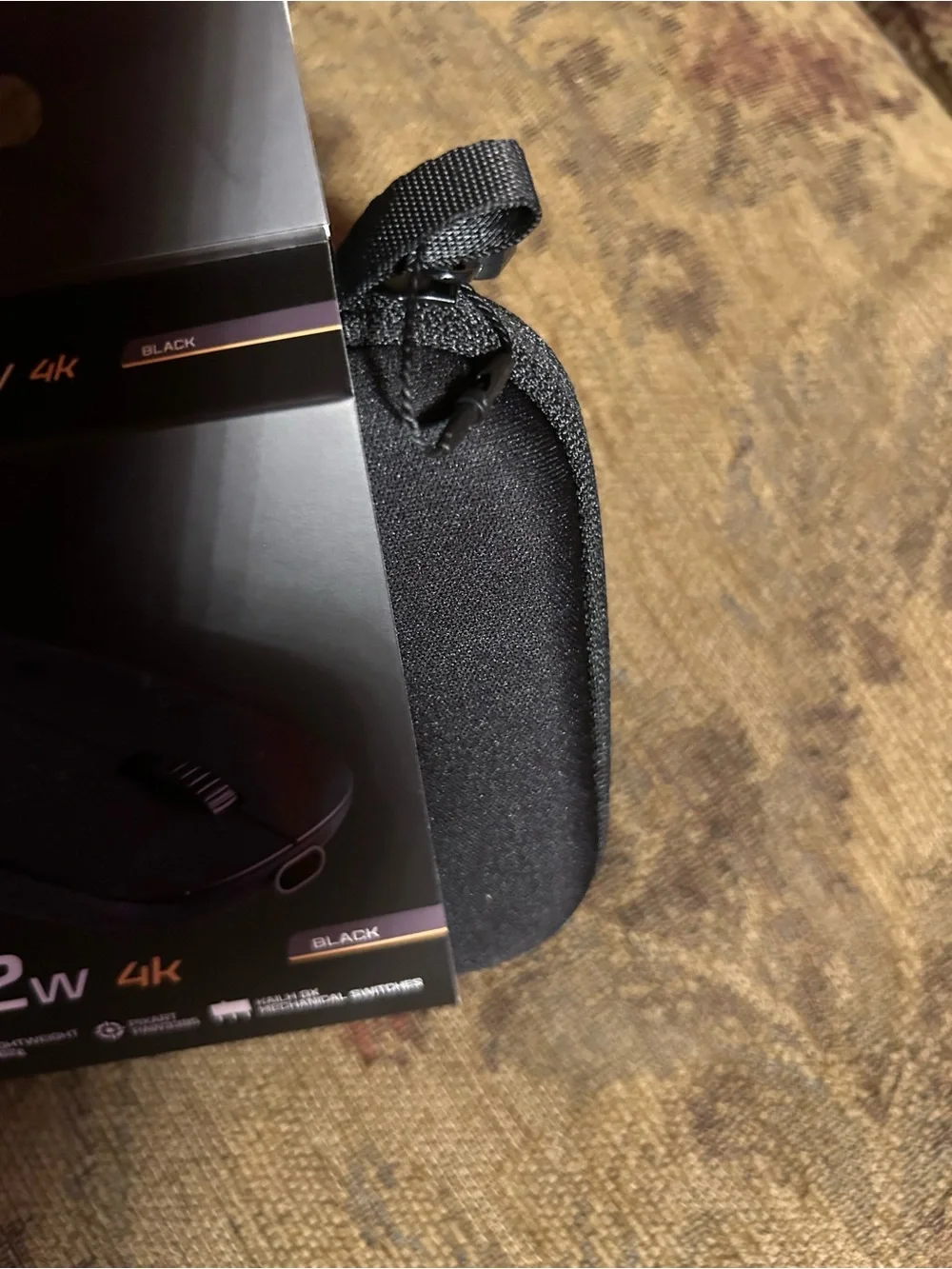 NIB XM2w 4k Wireless Gaming Mouse retail $130